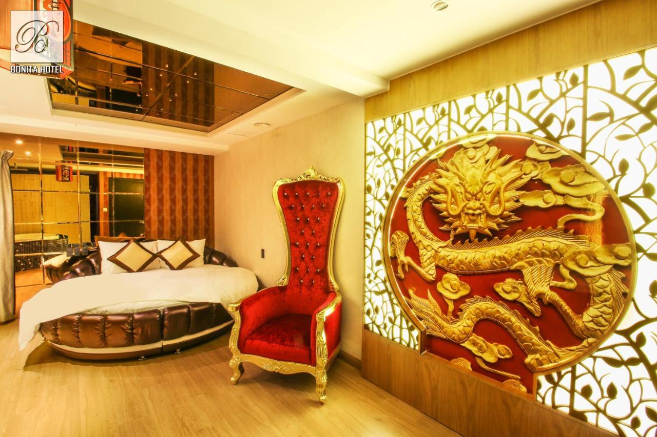 Hotel Bonita THT Thành Pho Ho Chí Minh Esterno foto